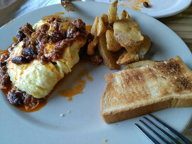 Tante's Island Cuisine