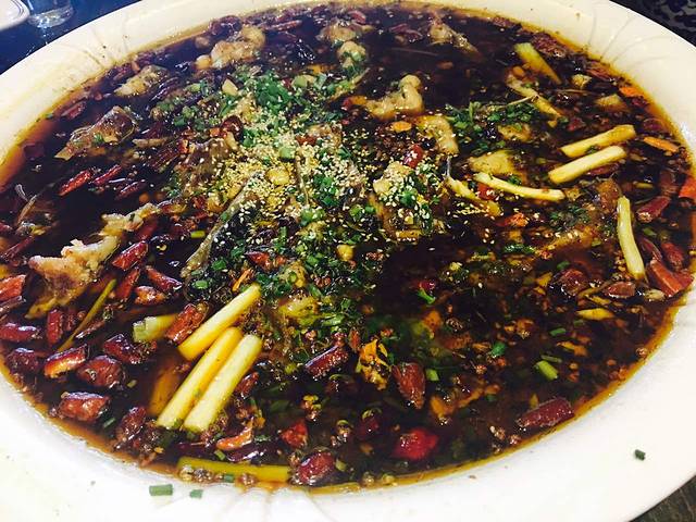 邓胖子来凤鱼川菜厅