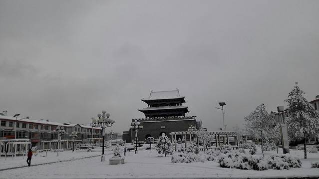 平鲁烈士陵园