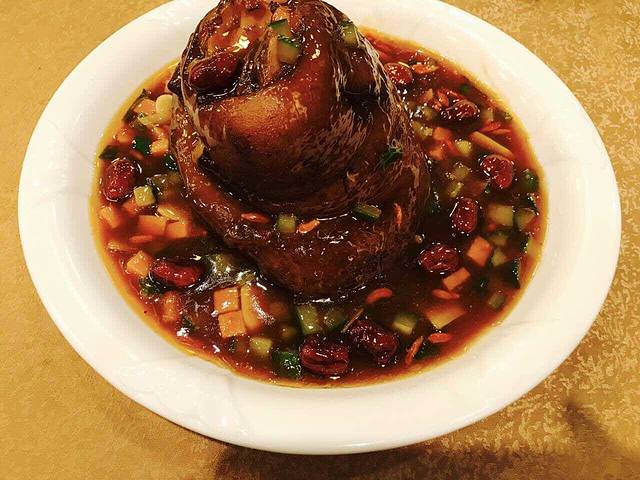 楼外楼川湘菜馆(岗厦店)