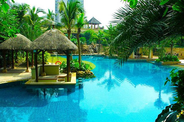 宝墩湖湖山温泉度假村