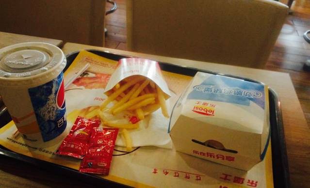 乐堡士·汉堡炸鸡(夏津德百店)