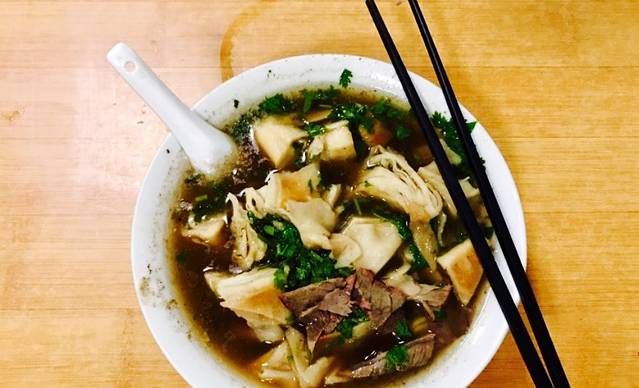 清真·白家牛肉罩火烧老店(育才街店)