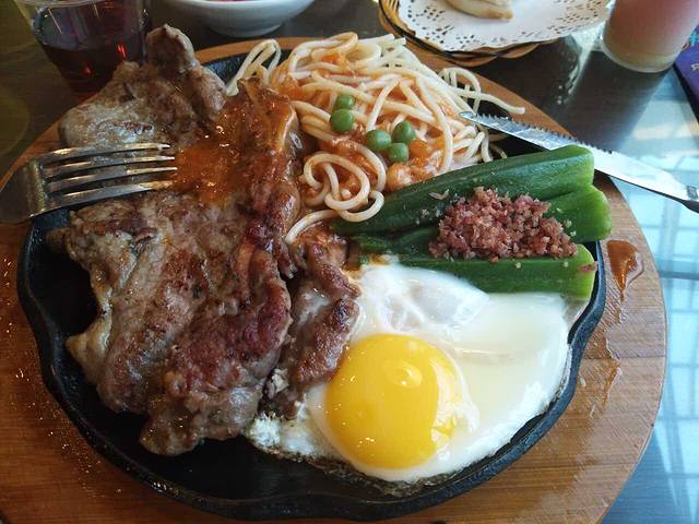 豪客来牛排(时代广场店)