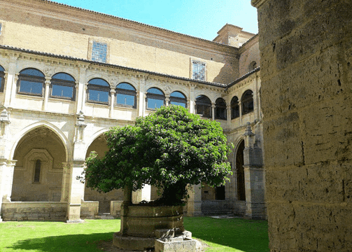 Monasterio San Zoilo旅游景点图片