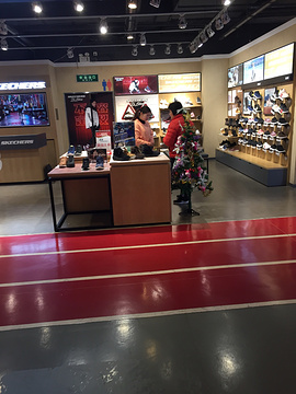 SKECHERS(上海太平洋百货店)的图片