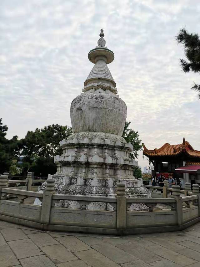 黄鹤楼公园-胜像宝塔