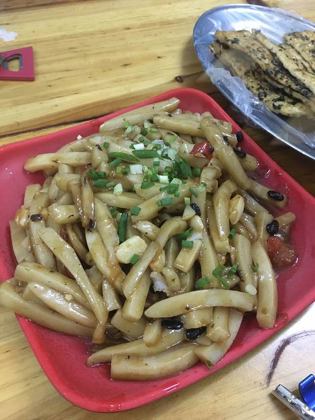 搭凳烤湛江生蚝(龙腾路店)