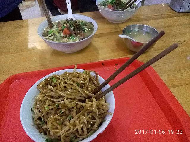 肆魁原味牛肉面馆(西山路店)