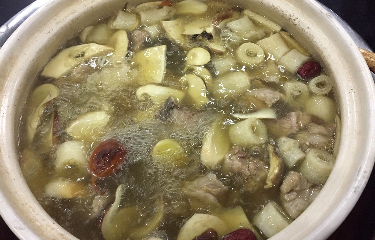 翠竹园野生菌火锅店