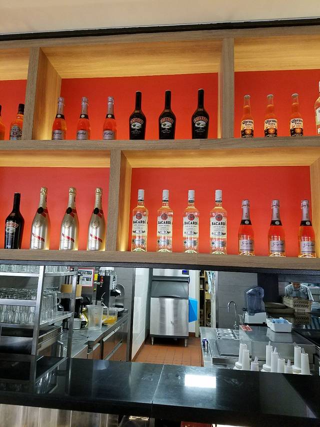 必胜客(友阿奥特莱斯店)