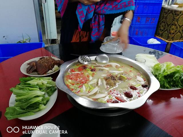 等枫来汤锅餐厅