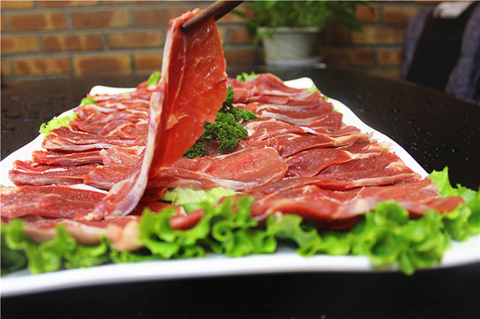 三剑合璧音乐餐吧(地下风情街店)