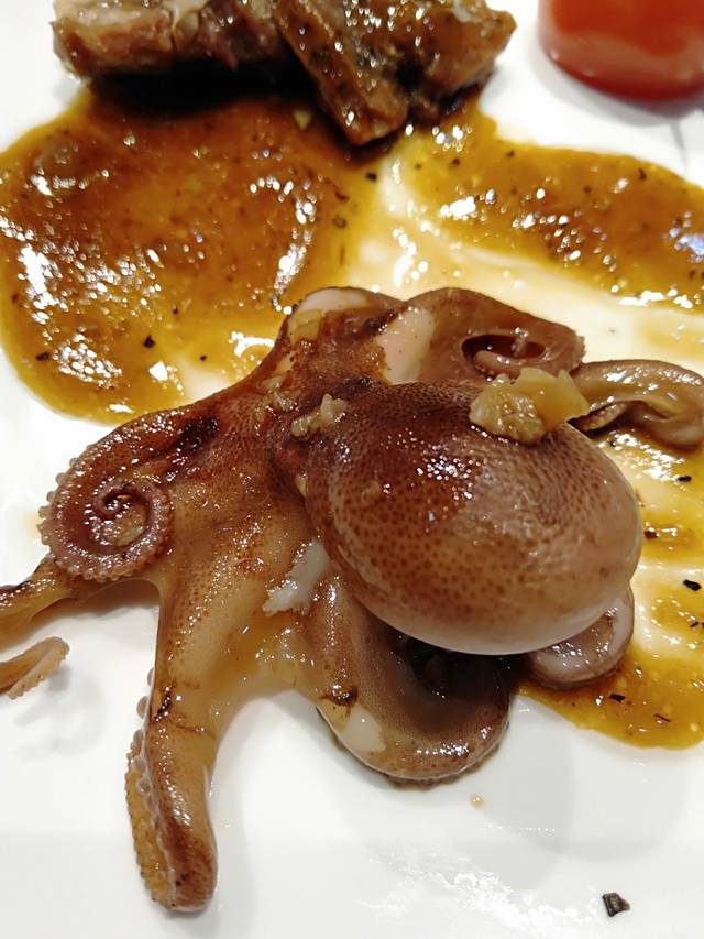 观海码头海鲜餐厅(康博店)