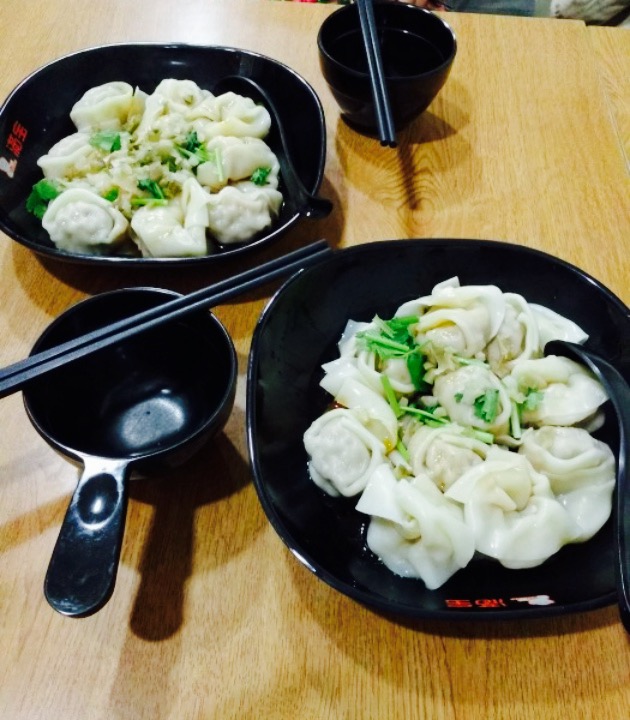 满宝馄饨(陵东街店)