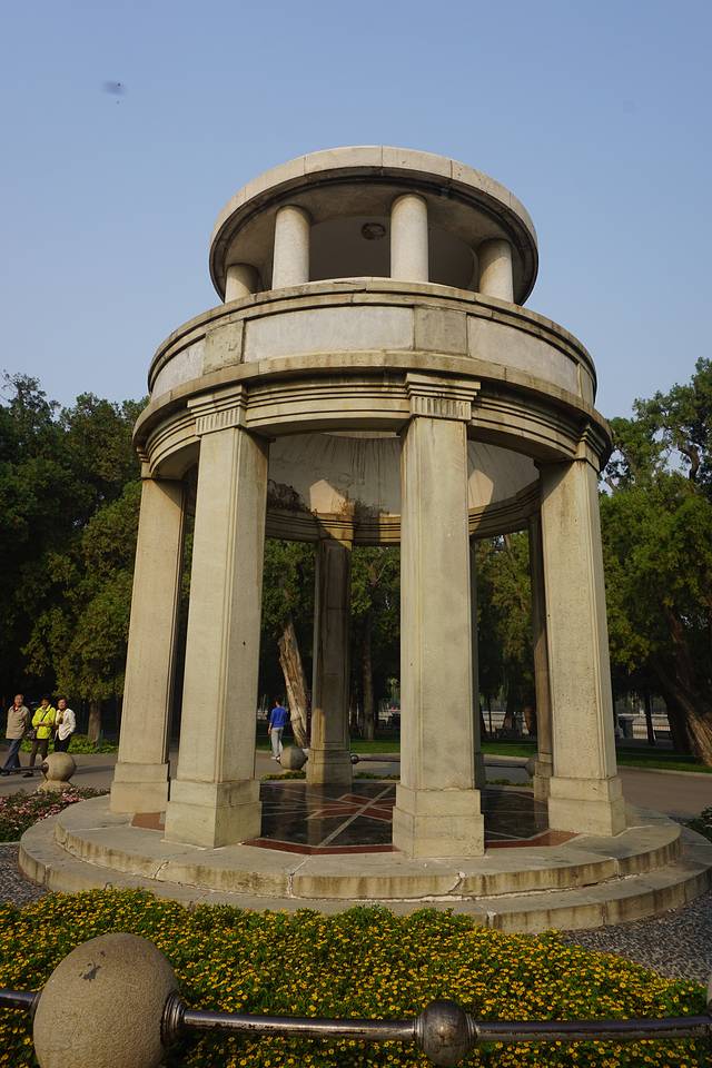 中山公园-格言亭