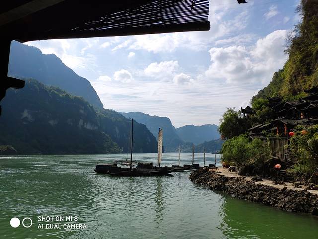 清江画廊生态度假村