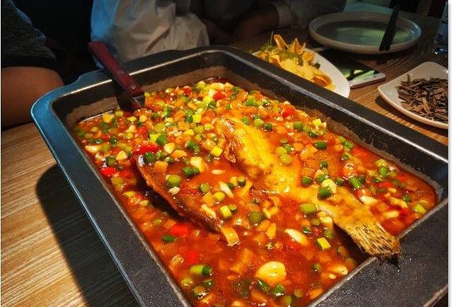 杨记兴·徽菜小馆(大悦城店)