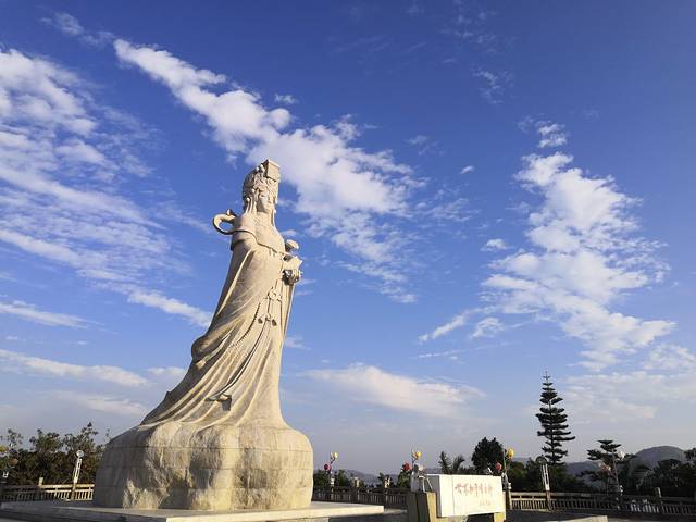 凤山祖庙旅游区-凤山公园