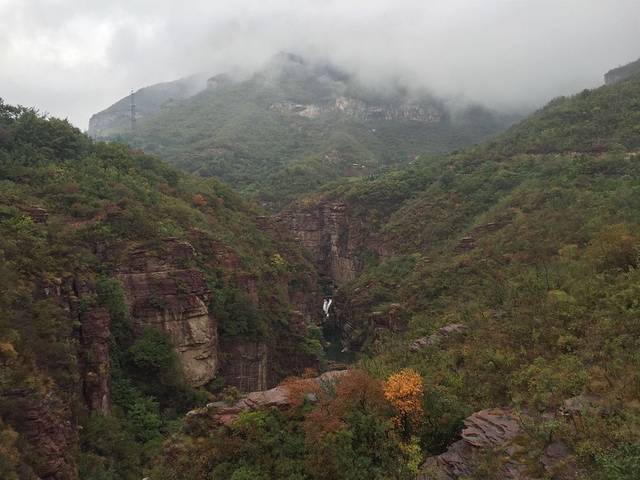 焦作云台山风景名胜区-相吻石