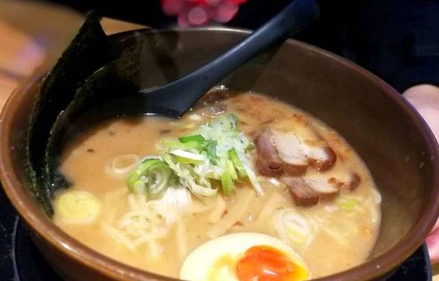 友好饭店·道乐日式拉面·烧鸟·酒场