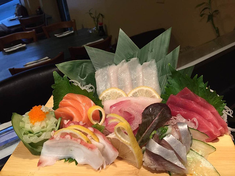 Akiko's Sushi Bar and Restaurant旅游景点图片