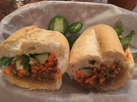 Caphe Banh Mi