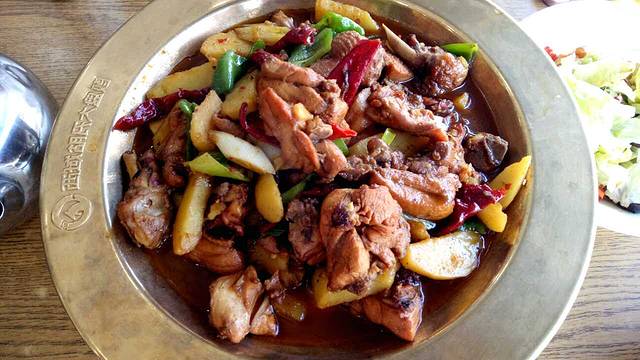 胡氏大盘鸡(天山店)