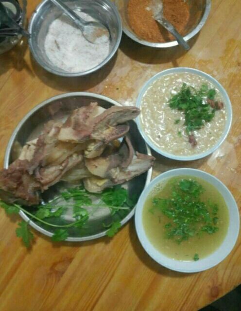 穆萨牛肉骨头店