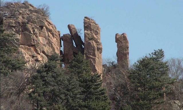 圣顶山旅游度假区