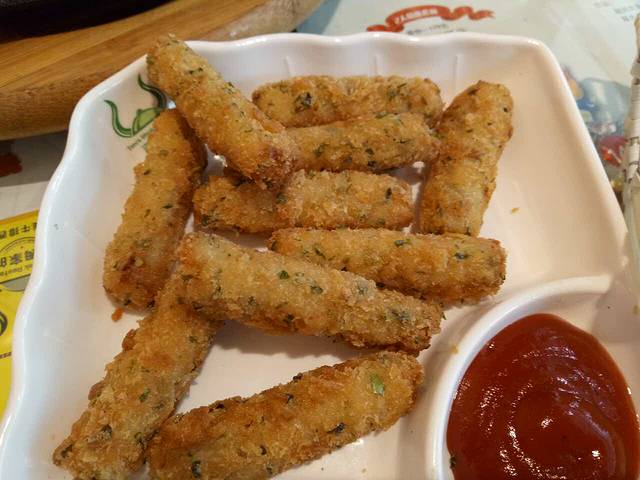 汤姆家的牛排意面披萨(高新万达店)