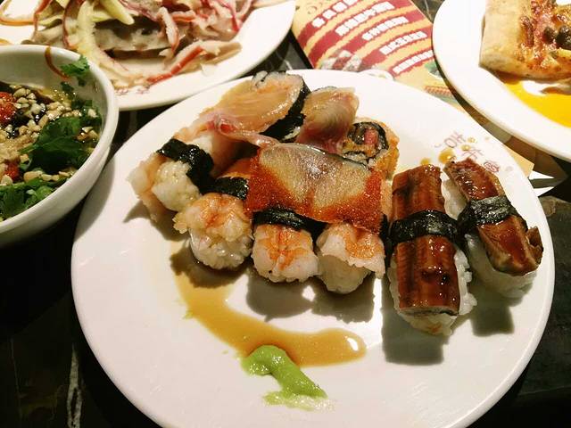 吉布鲁牛排海鲜自助(通川罗浮广场店)