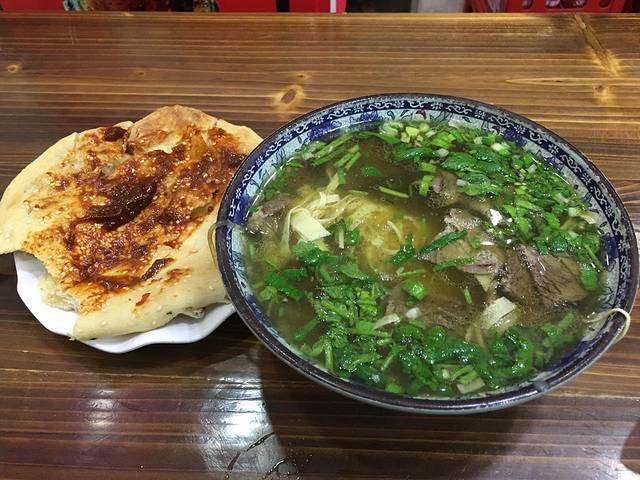 功夫大碗面(郁金香路店)