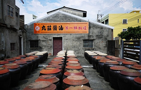 丸庄酱油台北直营门市的图片