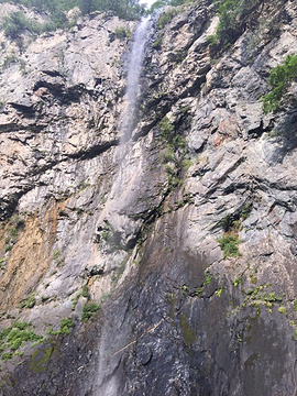 黑山瀑布览胜区的图片