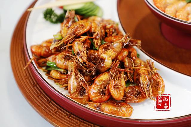 杭州第一世界大酒店·丛林餐厅