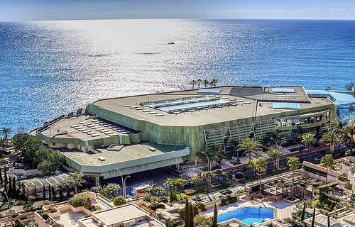 格里马尔迪综合中心 