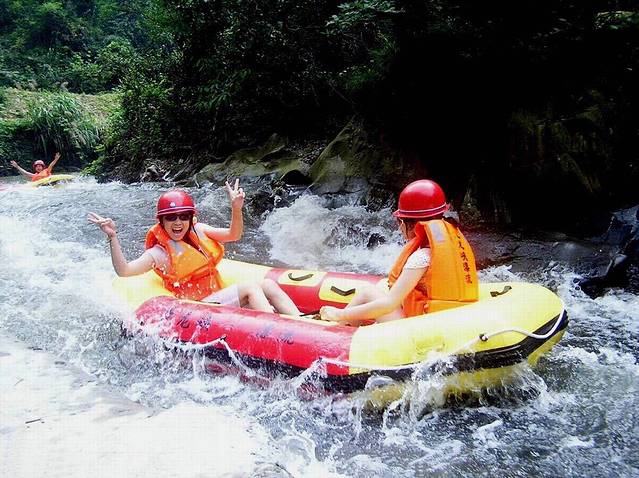 衡山九龙峡漂流