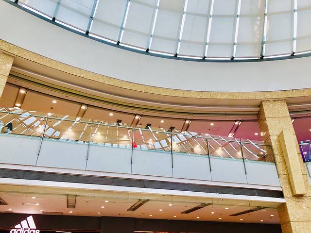 银泰百货(宁波鄞州店)