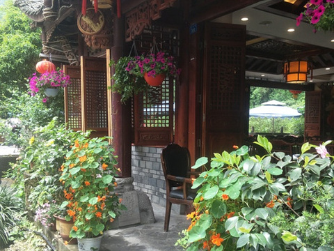 近水山庄中餐馆旅游景点图片