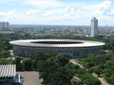 格罗拉蓬卡诺体育场旅游景点图片