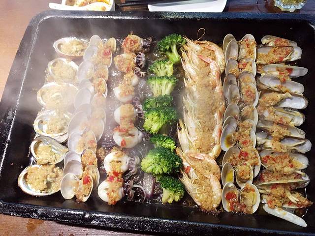 爱尚辛香味烧鱼馆(卓刀泉广场店)