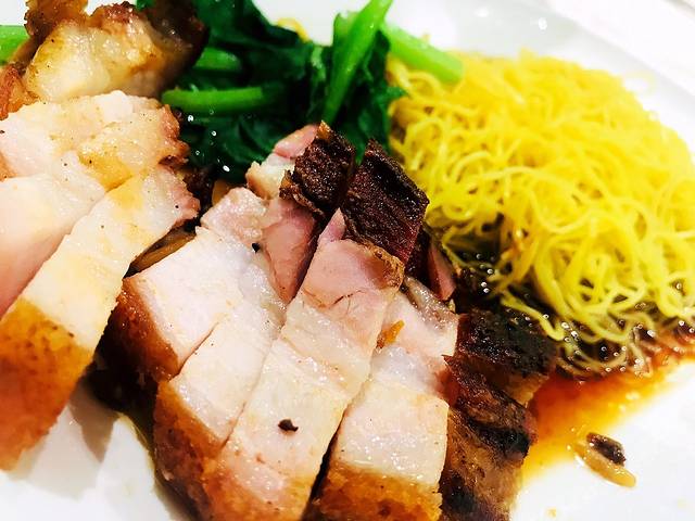 了凡油鸡饭‧面 牛车水店