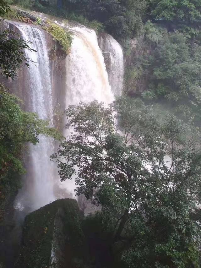 宽甸青山沟金子农家院