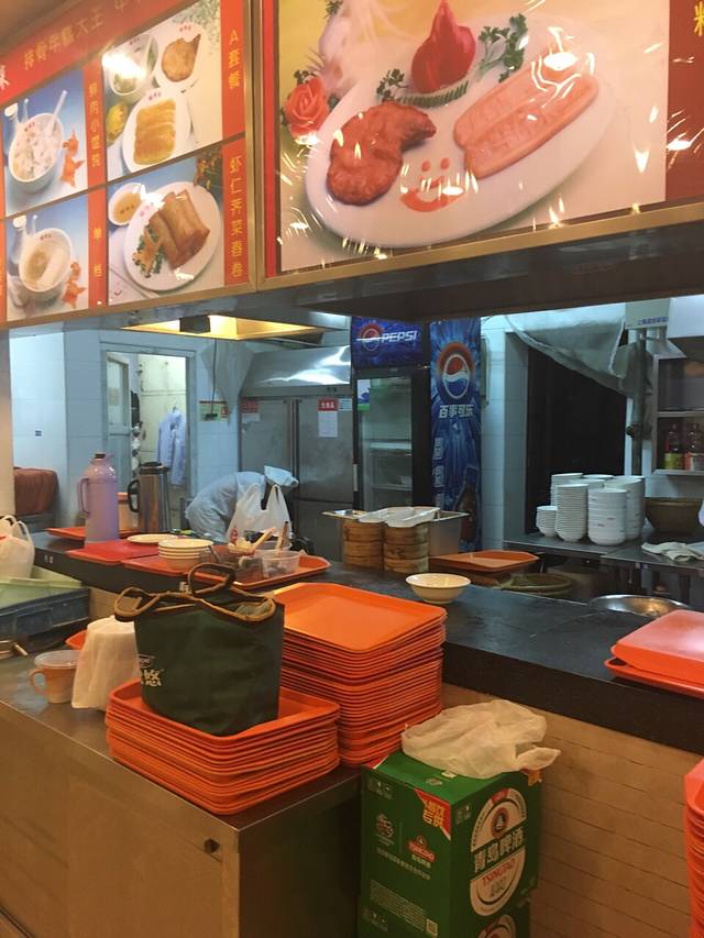 鲜得来排骨年糕(即墨路店)