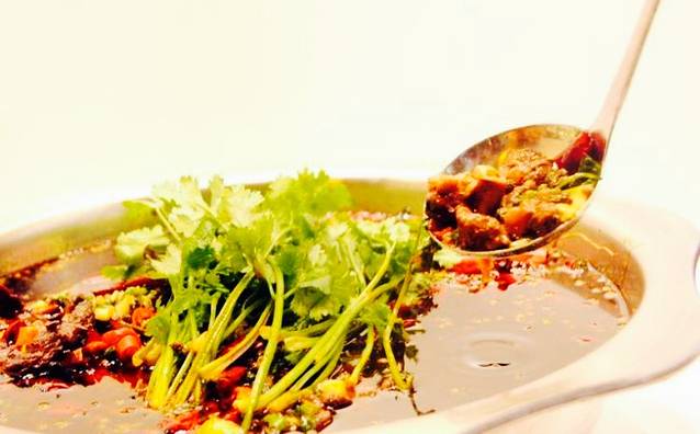 食久香跷脚牛肉