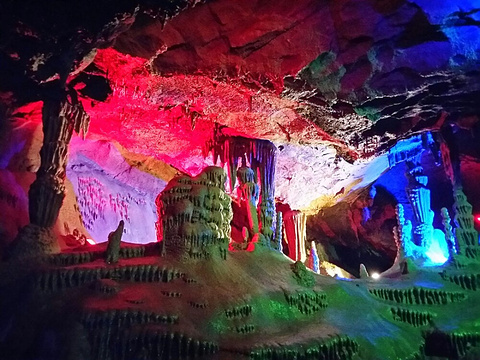 鱼谷洞泉自然风景区旅游景点图片