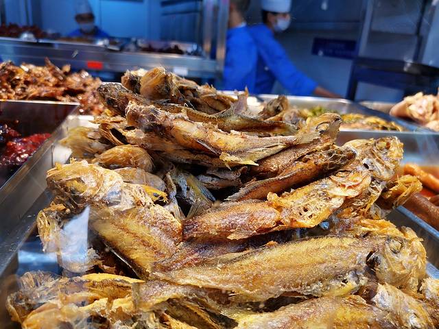 老人和饭店(淮海中路店)