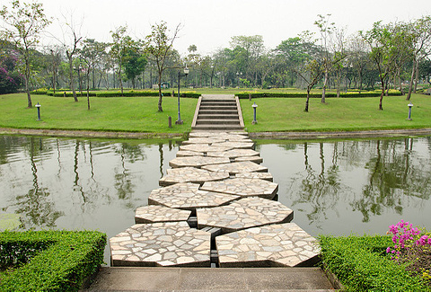 诗丽吉王后公园的图片