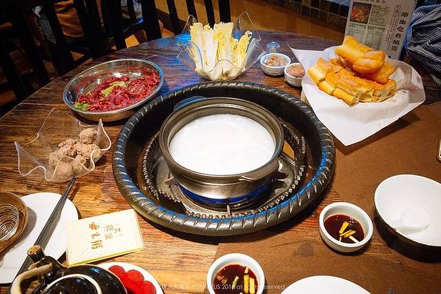 太艮堡毋米粥(锦龙路总店)